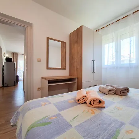 Dijana Apartment Lopar