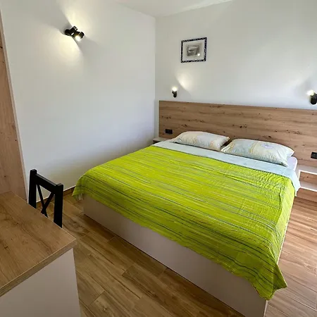 Apartment Dijana Lopar